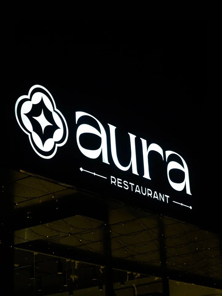 Kechki AURA peshtaxtasi